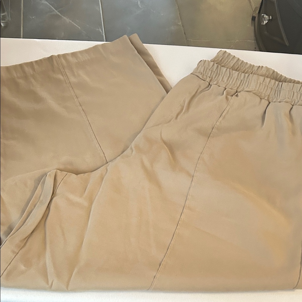 Eloquii Beige Tan Crop Wide Leg Lightweight Elastic Pants Pockets  sz 20W in EUC